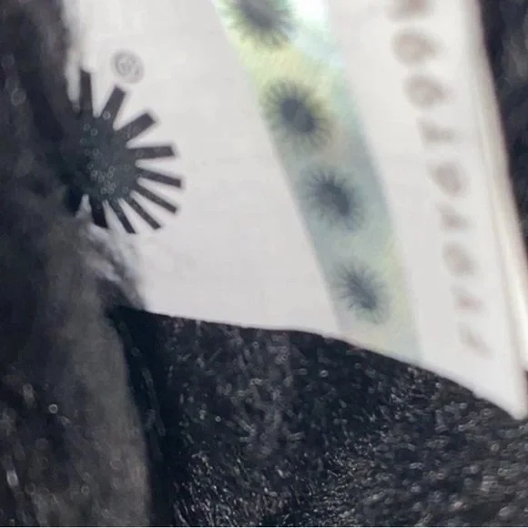 UGG BAILEY BOW SHORT - Picture 5 of 6